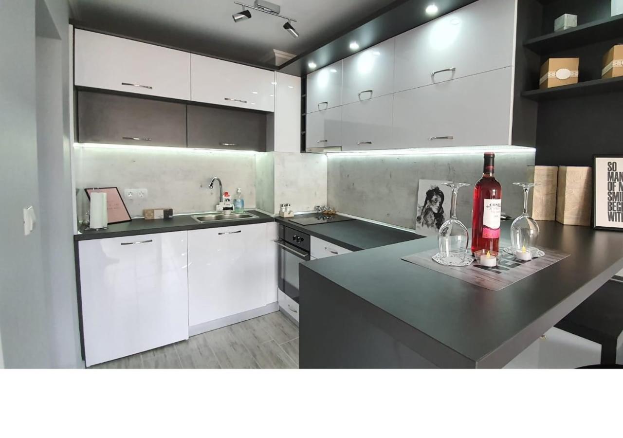 K&K Stylish Elegance Apartment Burgas ภายนอก รูปภาพ